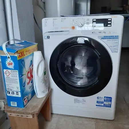 Soula's Sunshine Apartment